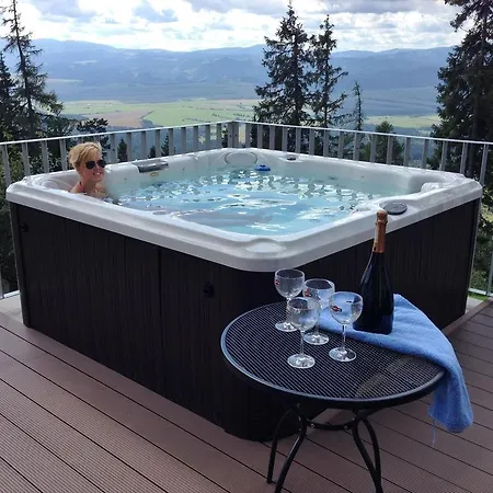 Polar بيت ضيافة 3*